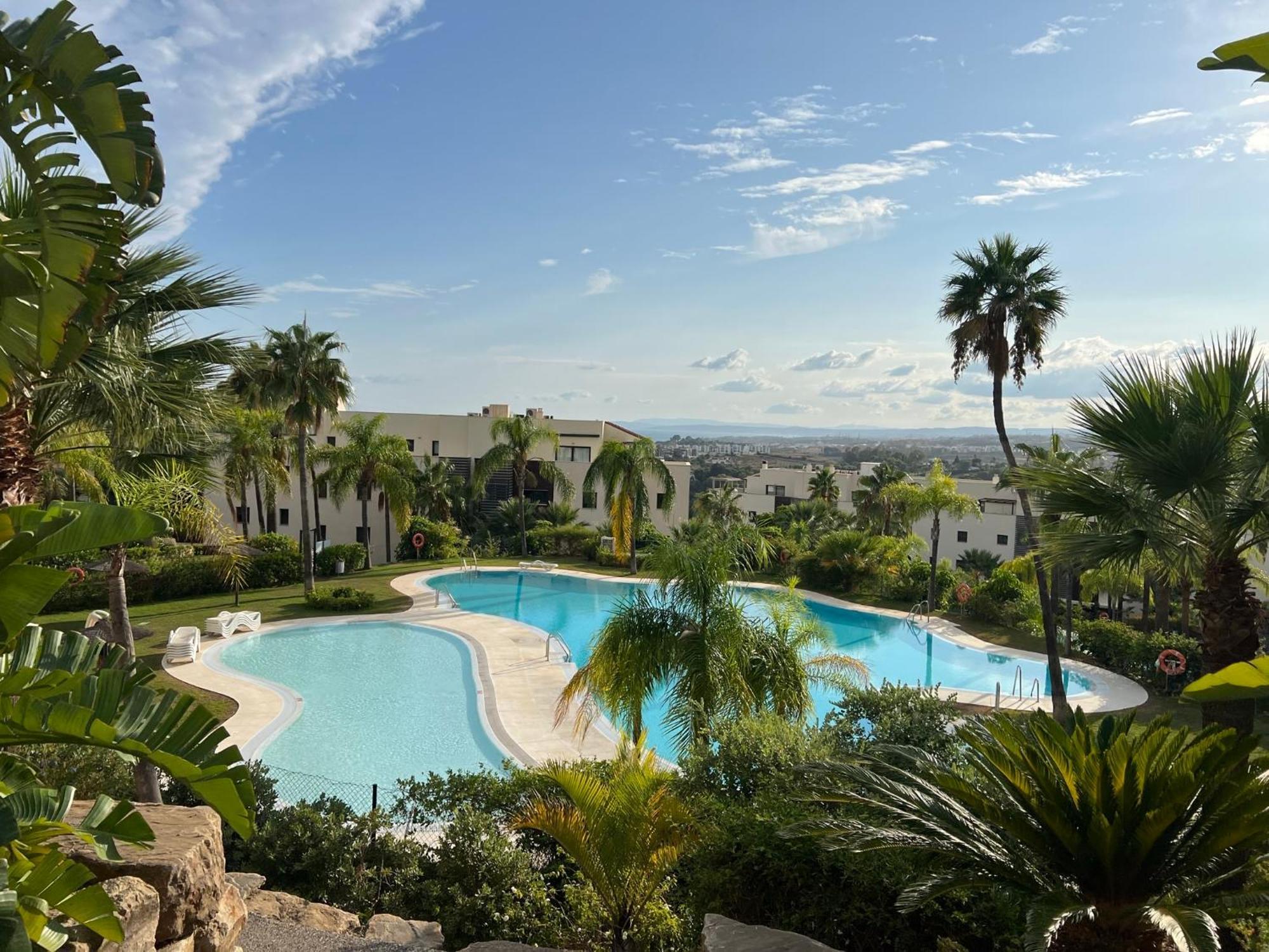 Amazing Two Bedroom Apartment In Los Flamingos, Marbella Estepona Zewnętrze zdjęcie