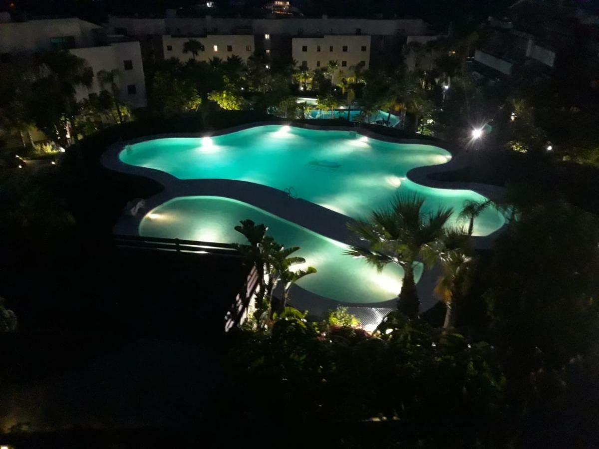 Amazing Two Bedroom Apartment In Los Flamingos, Marbella Estepona Zewnętrze zdjęcie