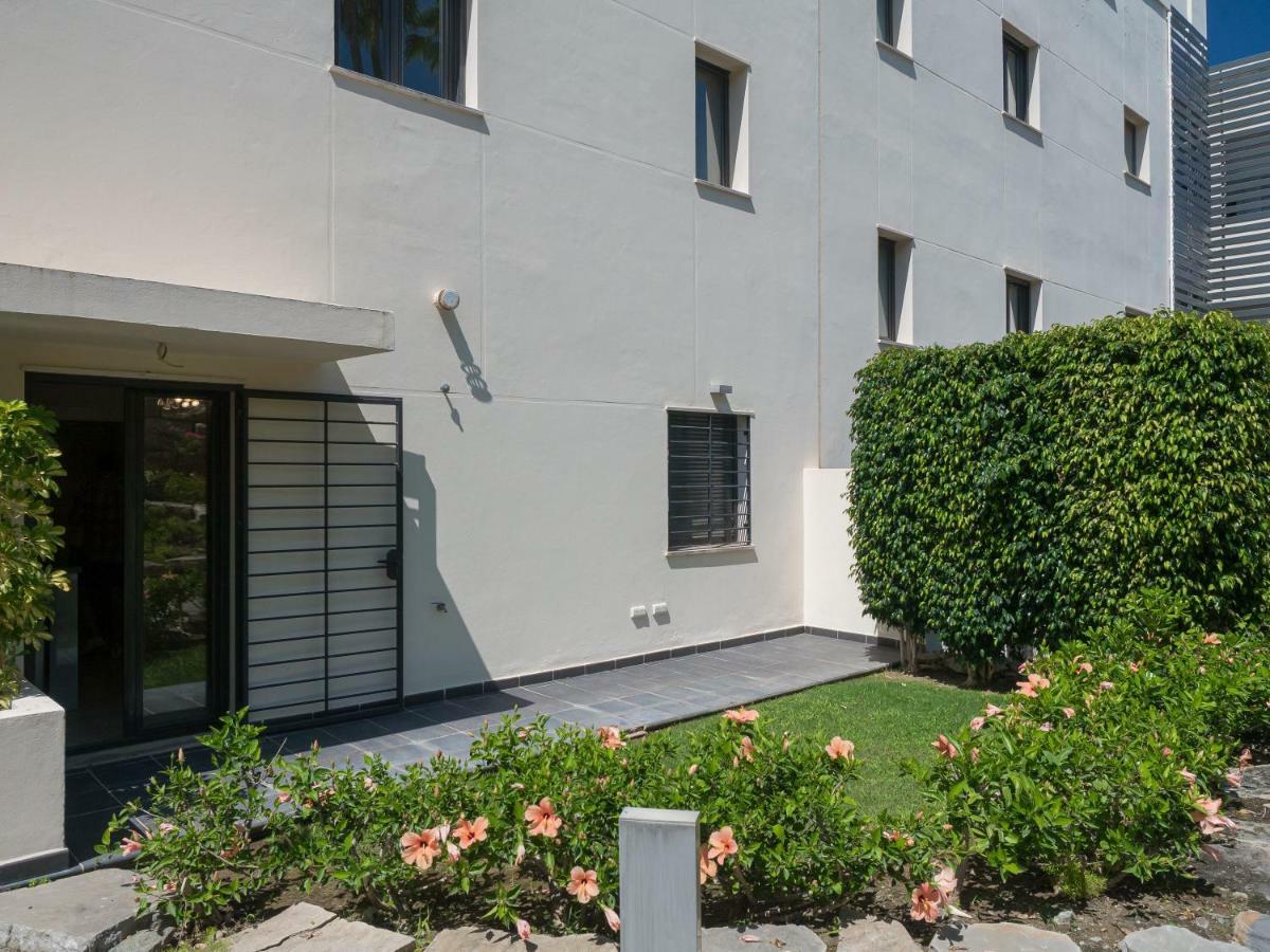 Amazing Two Bedroom Apartment In Los Flamingos, Marbella Estepona Zewnętrze zdjęcie