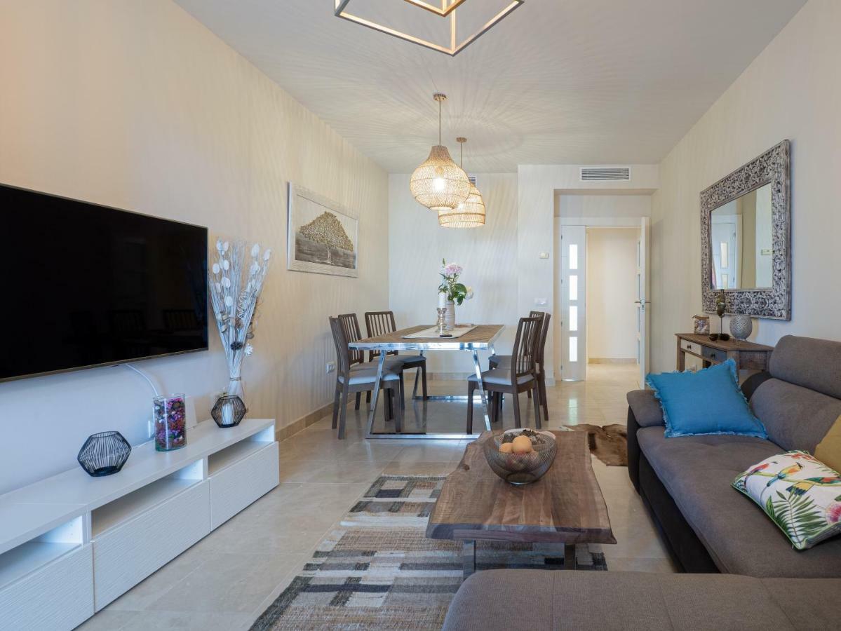 Amazing Two Bedroom Apartment In Los Flamingos, Marbella Estepona Zewnętrze zdjęcie